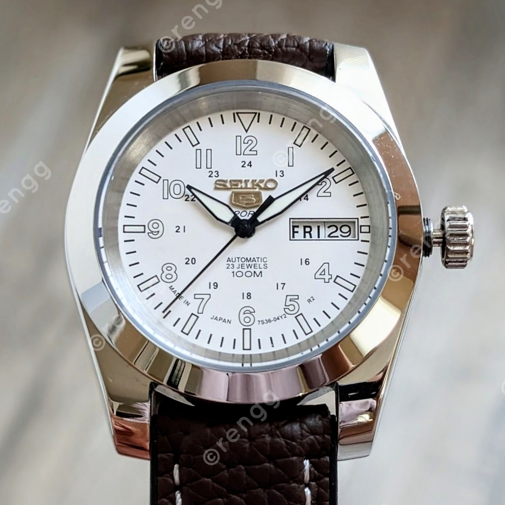 Automatic Seiko NH36A Day/Date Silver Case White Dial Brown Strap Sapphire